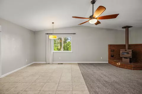 Living - 1996 Mary Lake Dr, Redding, CA 96001 photo 5 of 6