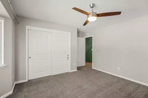 Bedroom - 1996 Mary Lake Dr, Redding, CA 96001 photo 4 of 6