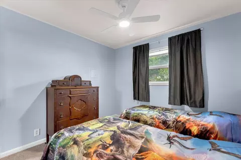 Bedroom - 22043 Alma Ave, Red Bluff, CA 96080 photo 5 of 6