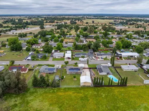 View/Area - 22043 Alma Ave, Red Bluff, CA 96080 photo 6 of 6