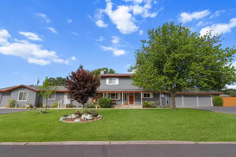 3236 El Camino Dr, Cottonwood, CA 96022