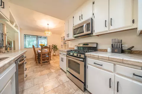 Kitchen - 12255 E Stillwater Way, Redding, CA 96003 photo 4 of 8