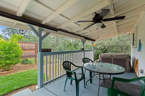 Exterior - 1255 Scenic Way, Redding, CA 96001 photo 2 of 5