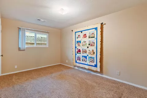 Bedroom - 1255 Scenic Way, Redding, CA 96001 photo 3 of 4