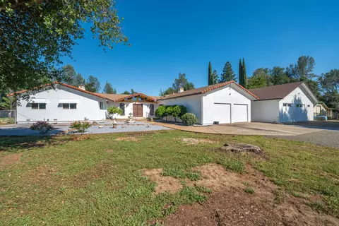 5373 Rancho Vista Way, Redding, CA 96002