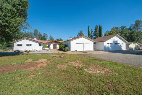 5373 Rancho Vista Way, Redding, CA 96002