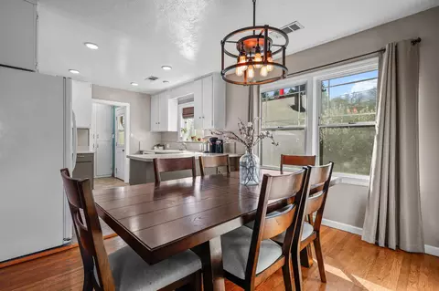 Dining - 2565 North St, Redding, CA 96001 photo 1 of 1