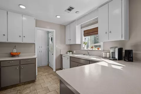 Kitchen - 2565 North St, Redding, CA 96001 photo 1 of 4