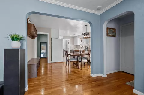 Entry Way - 2565 North St, Redding, CA 96001 photo 1 of 1