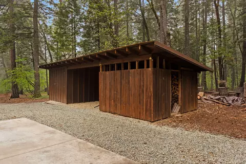 Exterior - 8275 Sky Tree Ln, Shingletown, CA 96088 photo 2 of 17