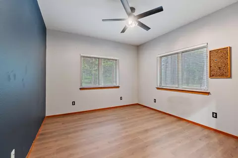 Bedroom - 8275 Sky Tree Ln, Shingletown, CA 96088 photo 6 of 6
