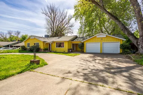 Exterior - 2993 Sacramento Dr, Redding, CA 96001 photo 1 of 6