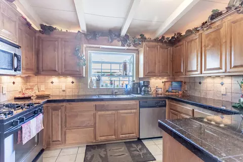 Kitchen - 406 S Jackson St, Red Bluff, CA 96080 photo 1 of 3