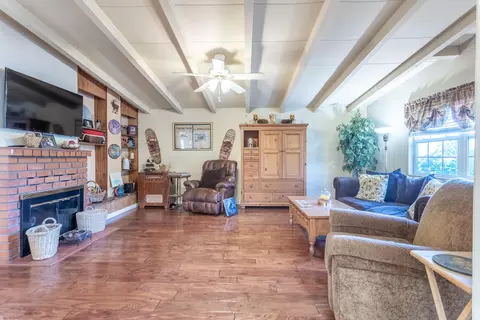 Living - 406 S Jackson St, Red Bluff, CA 96080 photo 4 of 5