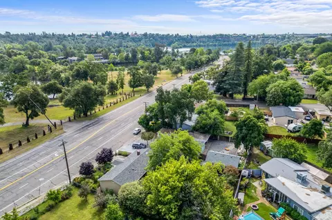 View/Area - 2068 Park Marina Dr, Redding, CA 96001 photo 12 of 15