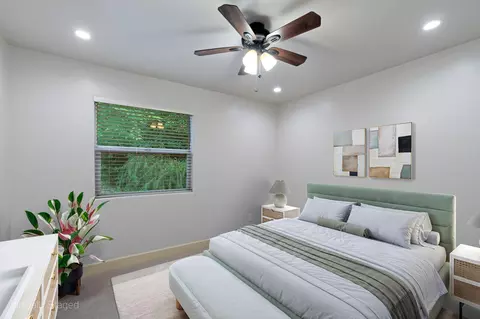 Bedroom - 2068 Park Marina Dr, Redding, CA 96001 photo 5 of 6