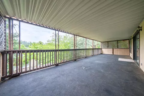 Exterior - 1988 Mary Lake Dr, Redding, CA 96001 photo 6 of 18