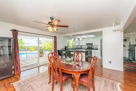 Dining - 390 Woodhill Dr, Redding, CA 96003 photo 1 of 4