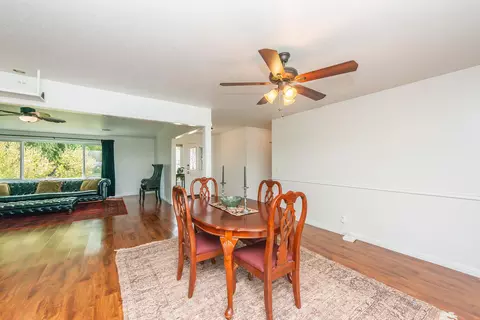 Dining - 390 Woodhill Dr, Redding, CA 96003 photo 3 of 4