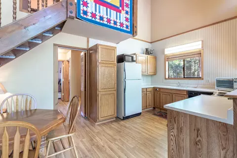 35193 Eagle Ln, Shingletown, CA 96088 photo 10