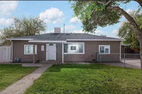 725 East Ave, Red Bluff, CA 96080