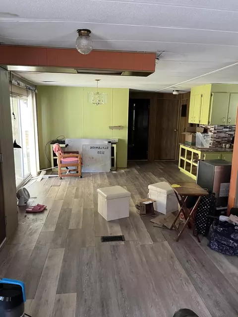 821 Saint Marks St, Redding, CA 96003 photo 12