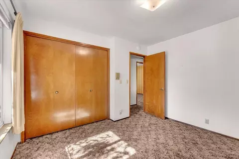 Bedroom - 6909 Granada Dr, Redding, CA 96002 photo 5 of 7