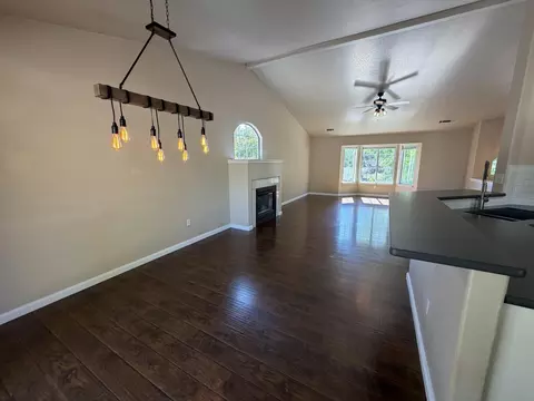 Living - 4572 Moyvane Dr, Redding, CA 96001 photo 5 of 6
