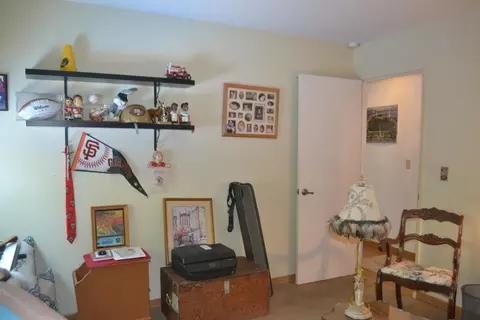 Bedroom - 6671 Creekside St, Redding, CA 96001 photo 2 of 3