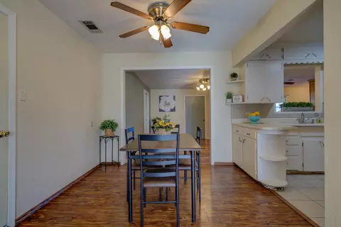 Dining - 3267 E Bailey Dr, Anderson, CA 96007 photo 1 of 3