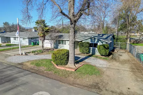 Exterior - 3267 E Bailey Dr, Anderson, CA 96007 photo 3 of 9