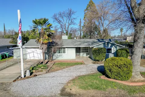 3267 E Bailey Dr, Anderson, CA 96007
