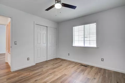 Bedroom - 3849 Appalachian Way, Redding, CA 96001 photo 5 of 9