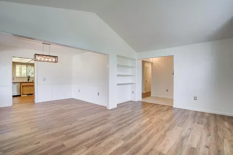 Living - 3849 Appalachian Way, Redding, CA 96001 photo 6 of 13