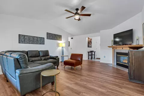 Living - 3849 Appalachian Way, Redding, CA 96001 photo 3 of 4