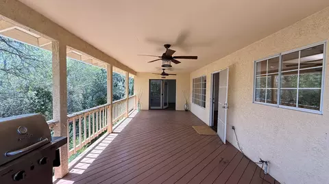 Exterior - 3849 Appalachian Way, Redding, CA 96001 photo 7 of 9