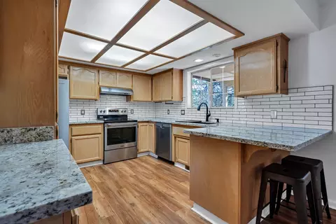 Kitchen - 3849 Appalachian Way, Redding, CA 96001 photo 2 of 4