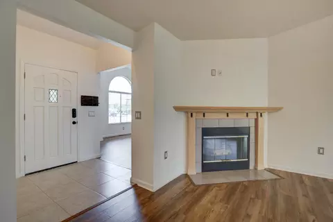 Living - 3849 Appalachian Way, Redding, CA 96001 photo 7 of 13