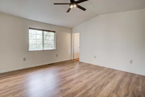 Living - 3849 Appalachian Way, Redding, CA 96001 photo 12 of 13