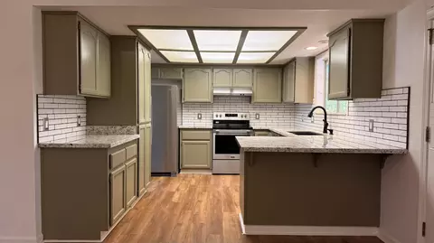 Kitchen - 3849 Appalachian Way, Redding, CA 96001 photo 1 of 8