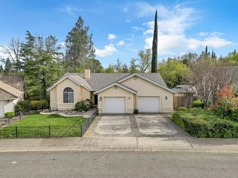 3849 Appalachian Way, Redding, CA 96001