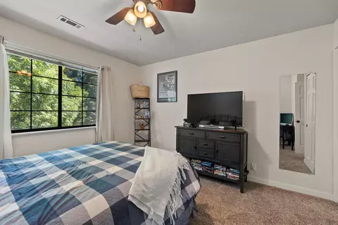 Bedroom - 2373 Calle Seca Ct, Redding, CA 96002 photo 8 of 8