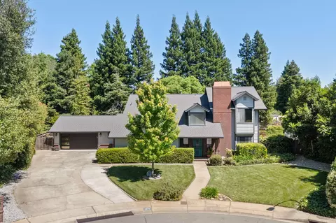 2373 Calle Seca Ct, Redding, CA 96002
