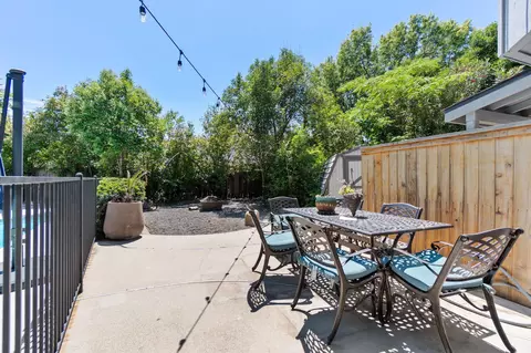 Exterior - 2373 Calle Seca Ct, Redding, CA 96002 photo 14 of 19