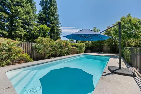Exterior - 2373 Calle Seca Ct, Redding, CA 96002 photo 10 of 19