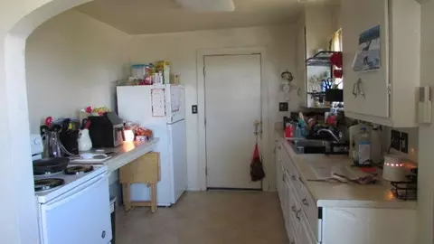 Kitchen - 1933 Eureka Way, Redding, CA 96001 photo 2 of 8
