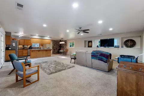 Living - 20831 Clough Creek Rd, Redding, CA 96002 photo 12 of 15