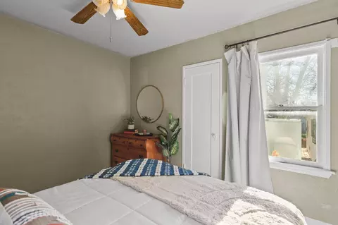 Bedroom - 2343 North St, Redding, CA 96001 photo 6 of 7