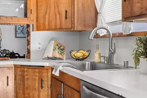 Kitchen - 2343 North St, Redding, CA 96001 photo 6 of 8