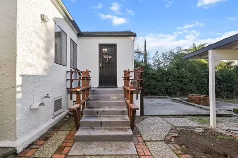 Exterior - 2343 North St, Redding, CA 96001 photo 16 of 25